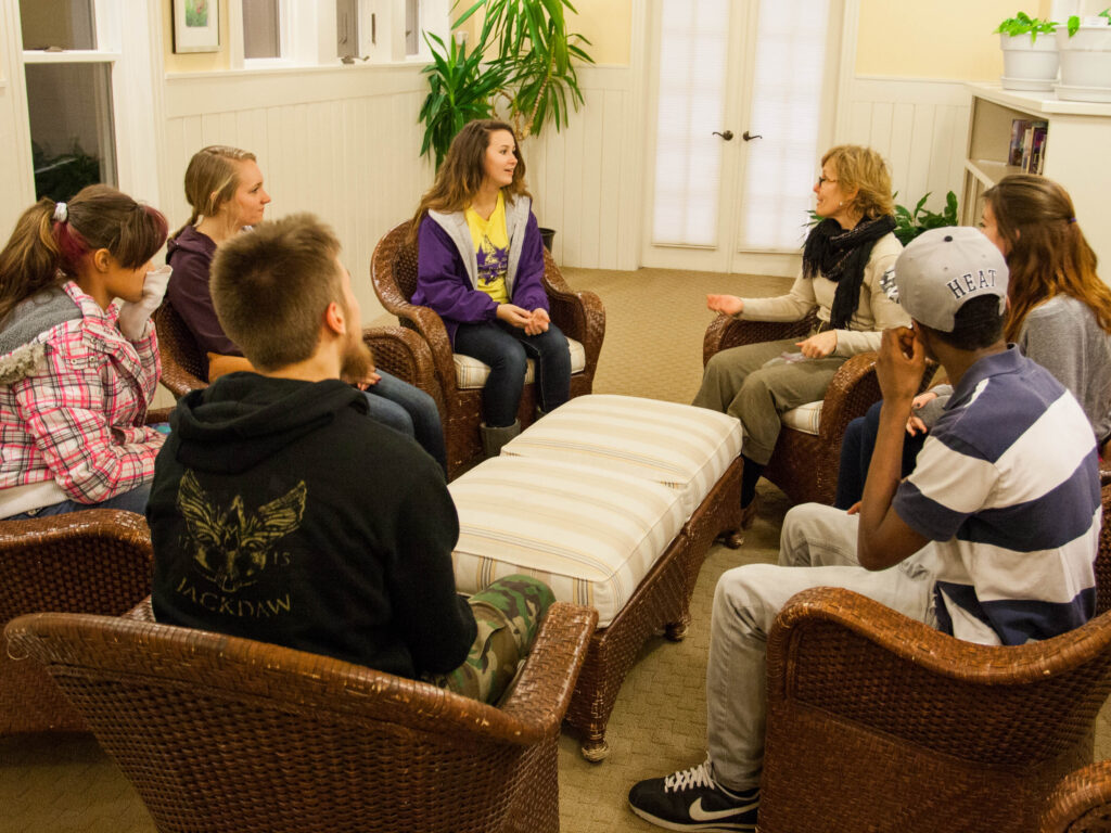 Inline - Teen Support - 4 x 3